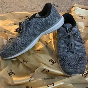 APL Techloom Sneakers